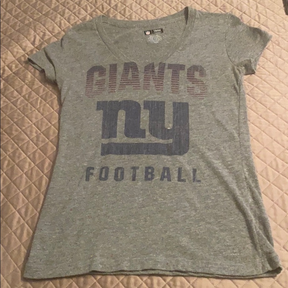 NY Giants v neck